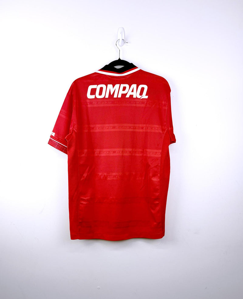 '99-00 Urawa Red Diamonds Home Kit