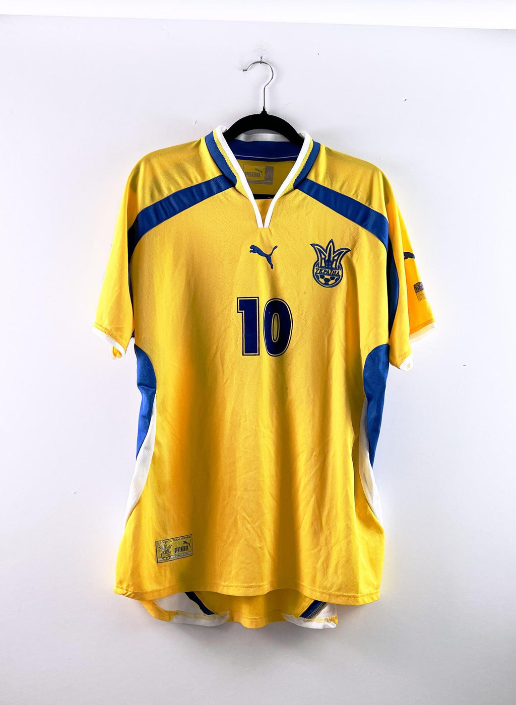 '00-01 Ukraine National Football Team Home Kit - '#10'