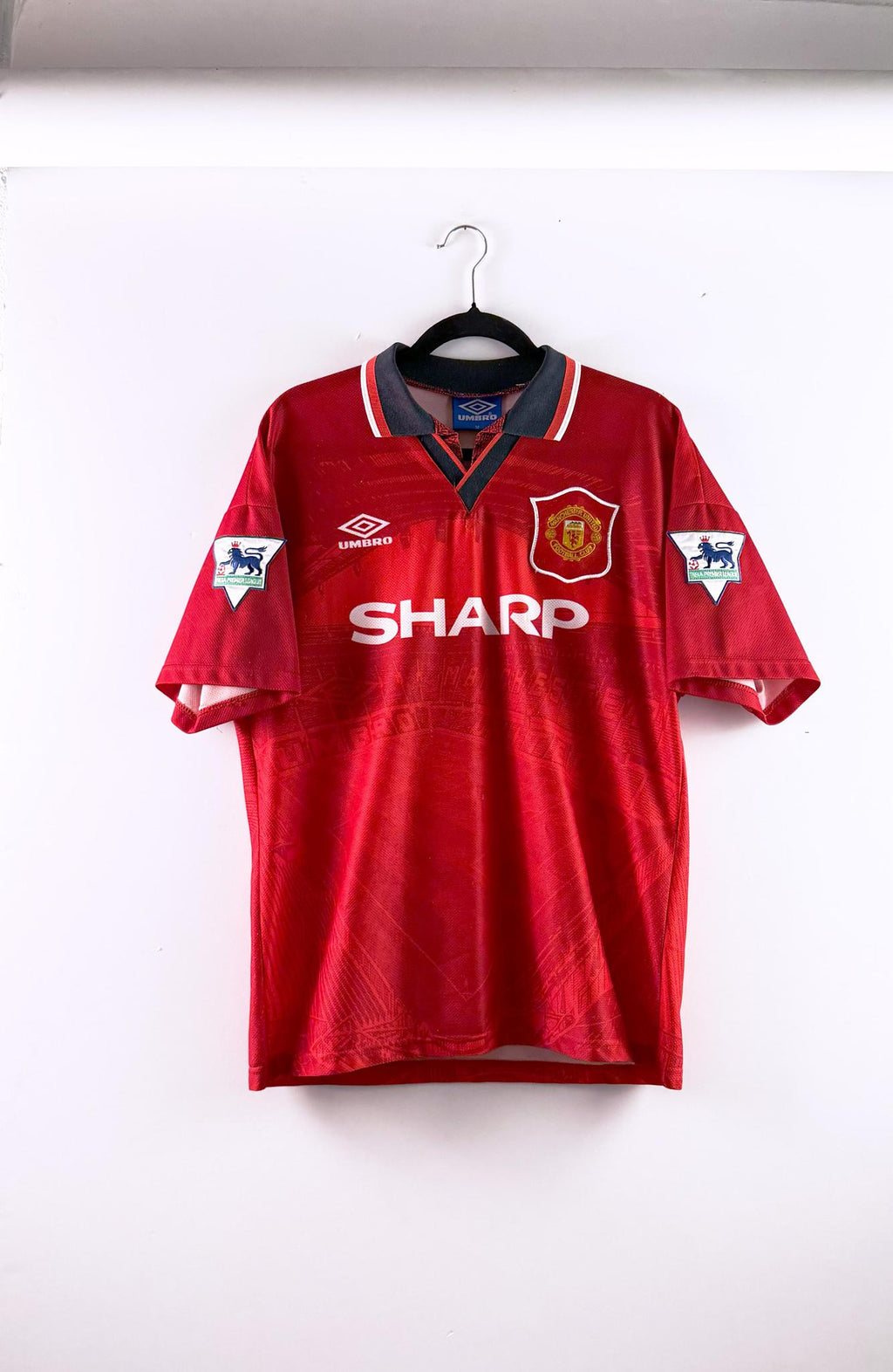 '94-96 Manchester United Home Kit - 'Cantona #7'