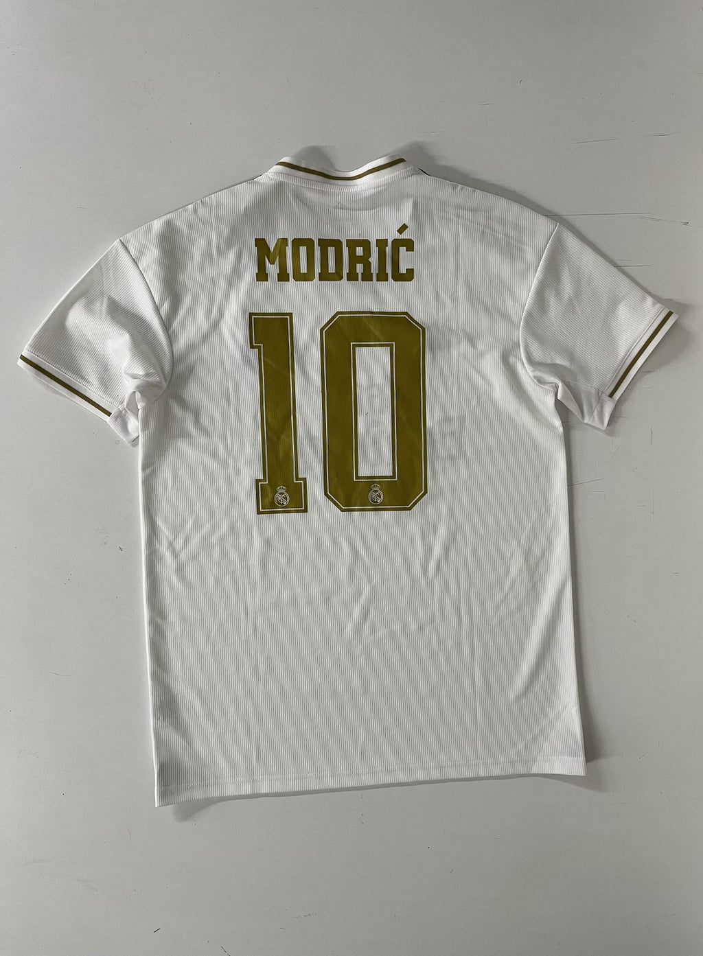 '19 Real Madrid Home Kit - 'Modric #10'