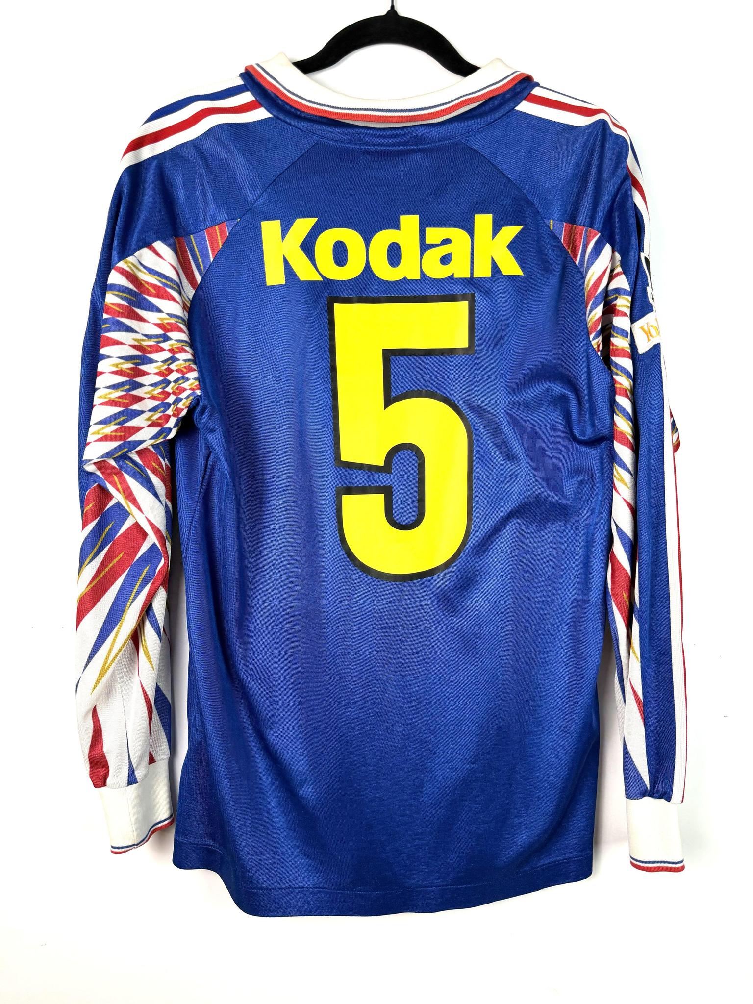 92 Yokohama Marinos Home Kit – Chromatic