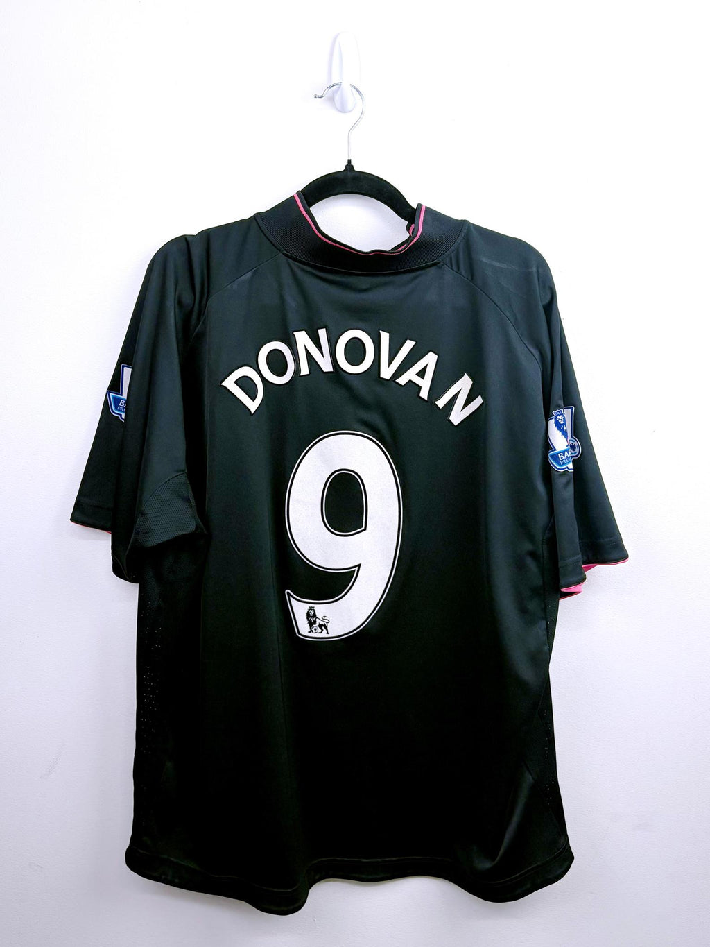 '09 Everton FC Away Kit - 'Donovan #9'