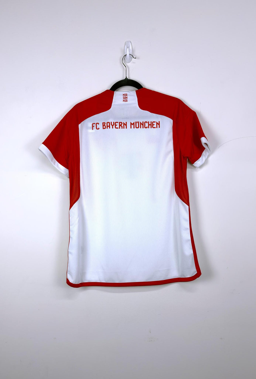 '23-24 Bayern Munich Away Kit