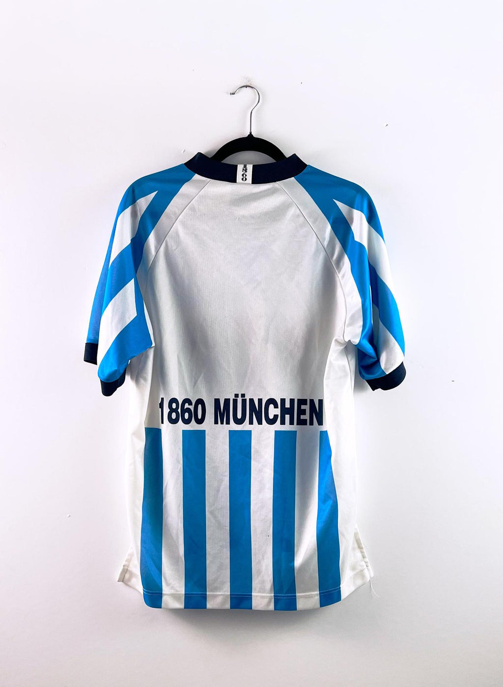 '95-96 TSV 1860 Munich Home Kit