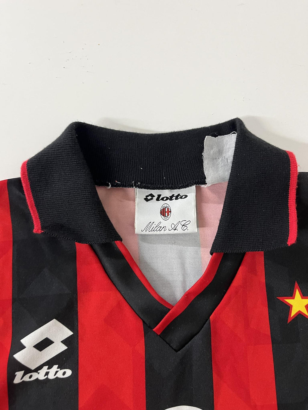 '94-95 AC Milan Home Kit