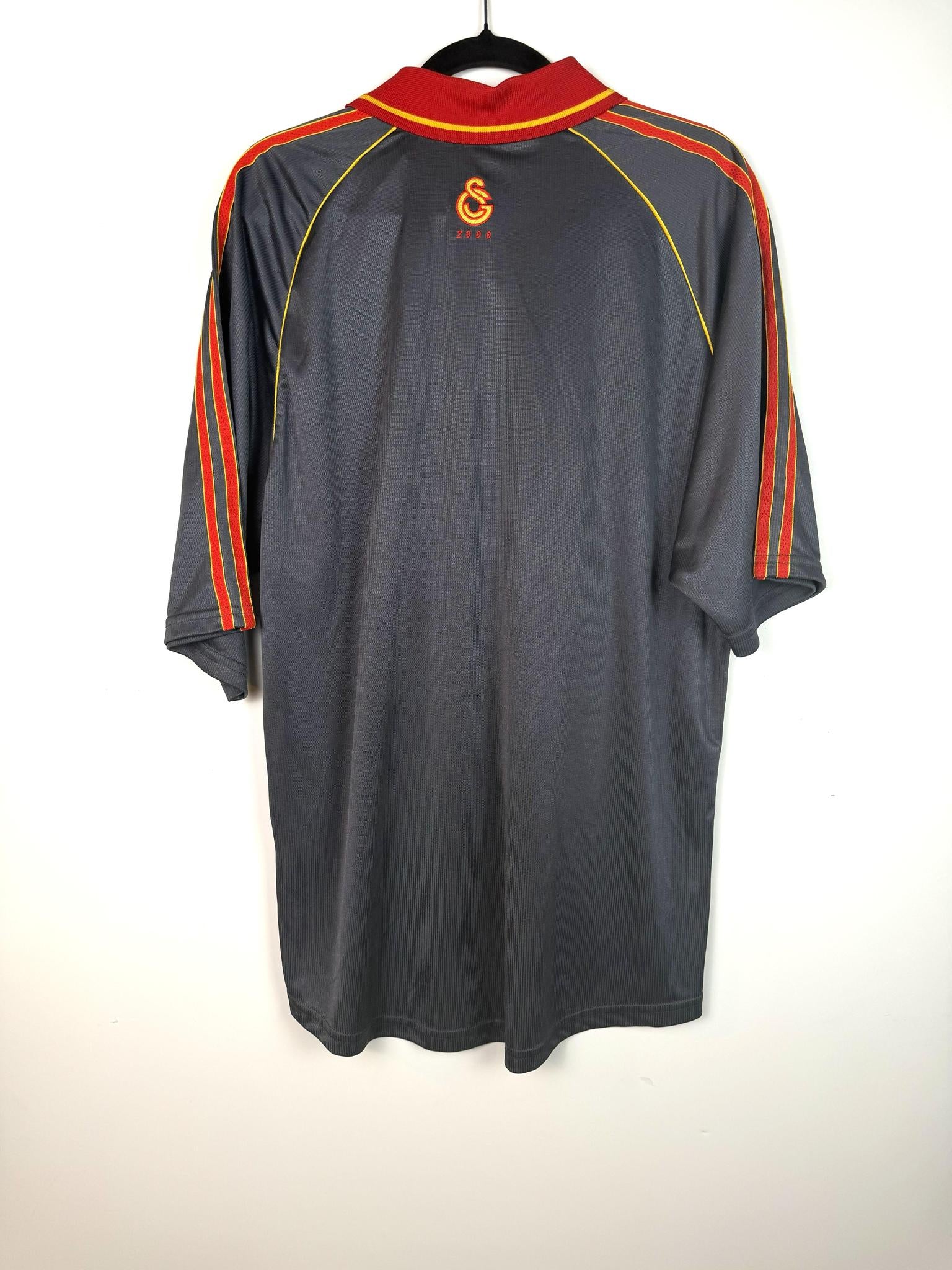 '99 Galatasaray home Kit