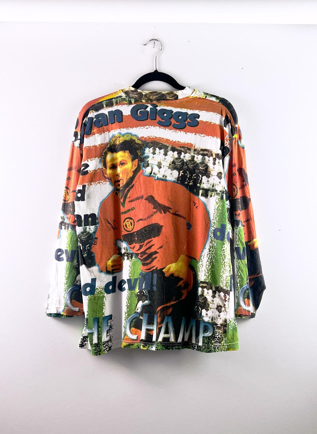 '90s Manchester United Red Devil The Champ Crew - 'Ryan Giggs'