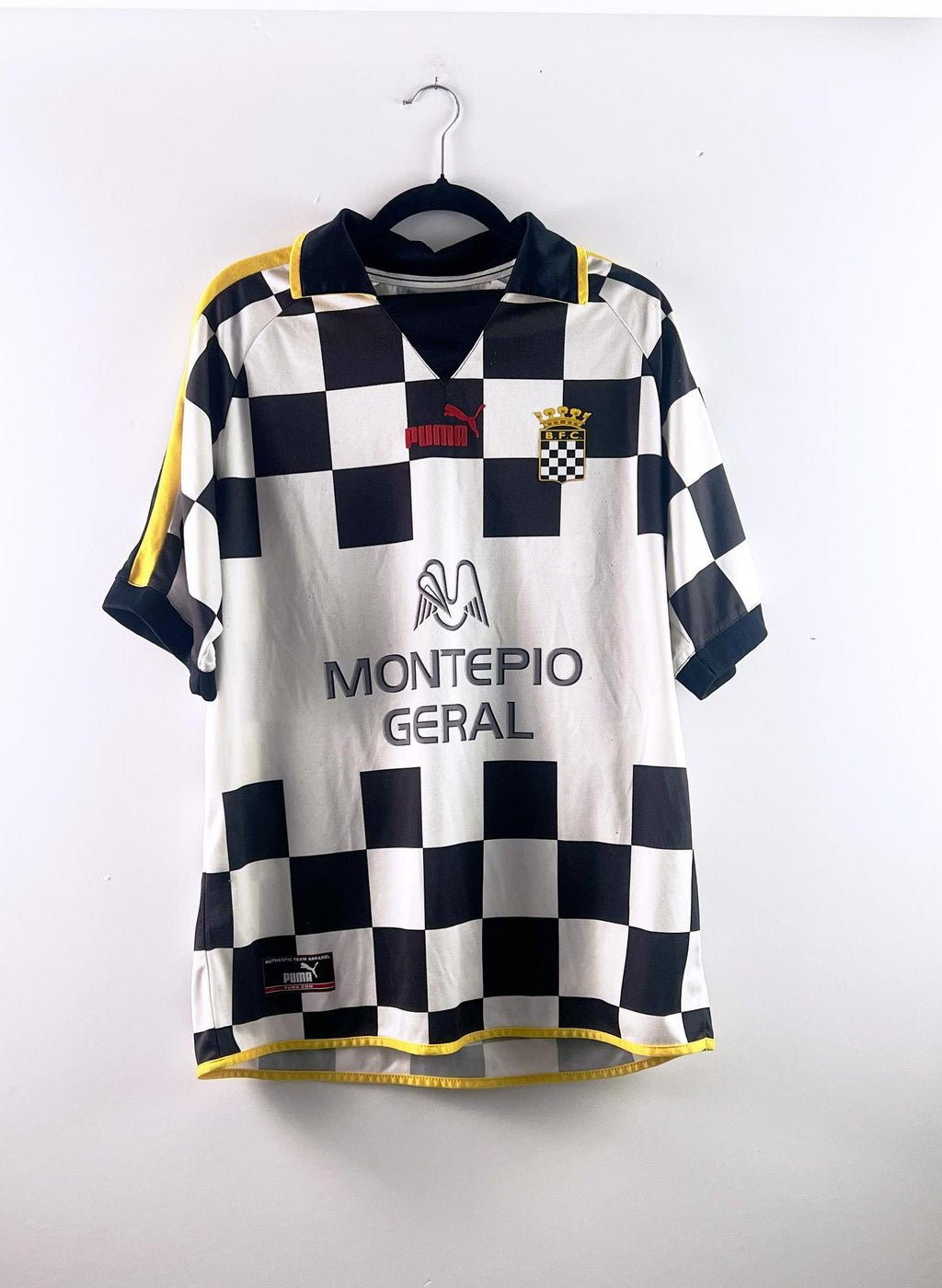 '03-04 Boavista F.C. Home Kit