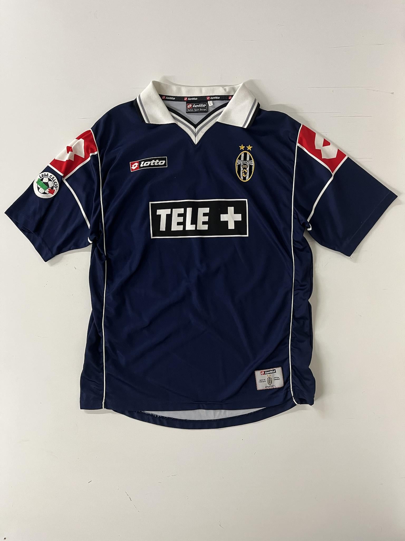 '99-00 Juventus Away Kit - 'Zidane #21'