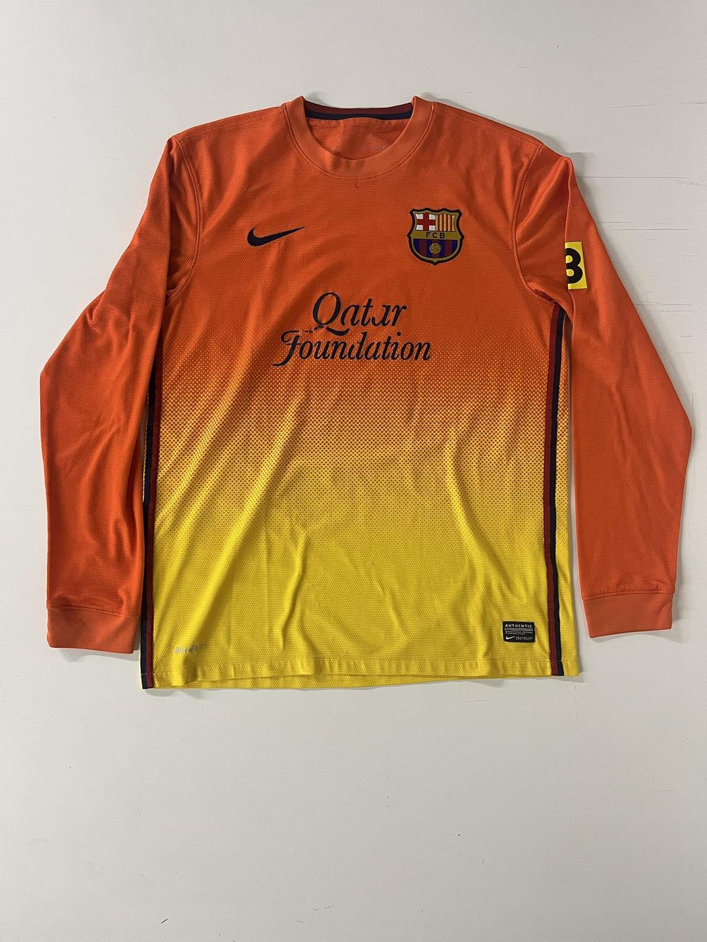 '12 FC Barcelona Away Kit - 'A. Iniesta #8'