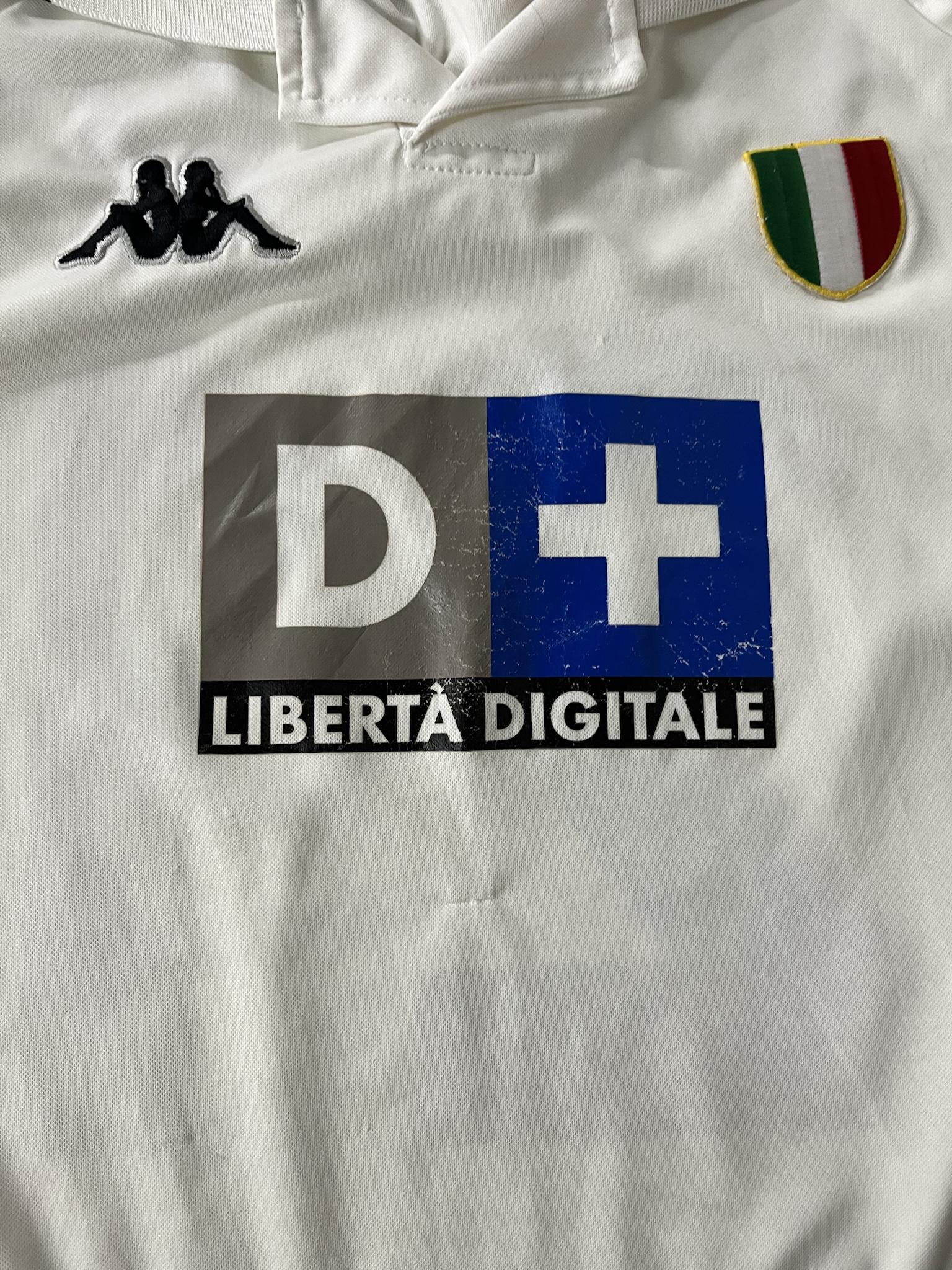 '98-99 Juventus Away Kit - 'Zidane #21'