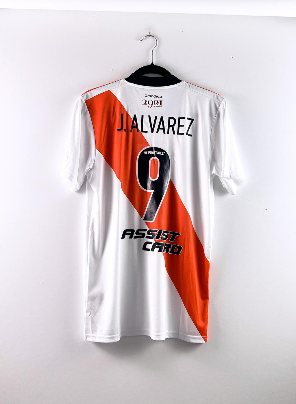 '21 River Plate Home Kit - 'J. Alvarez #9'