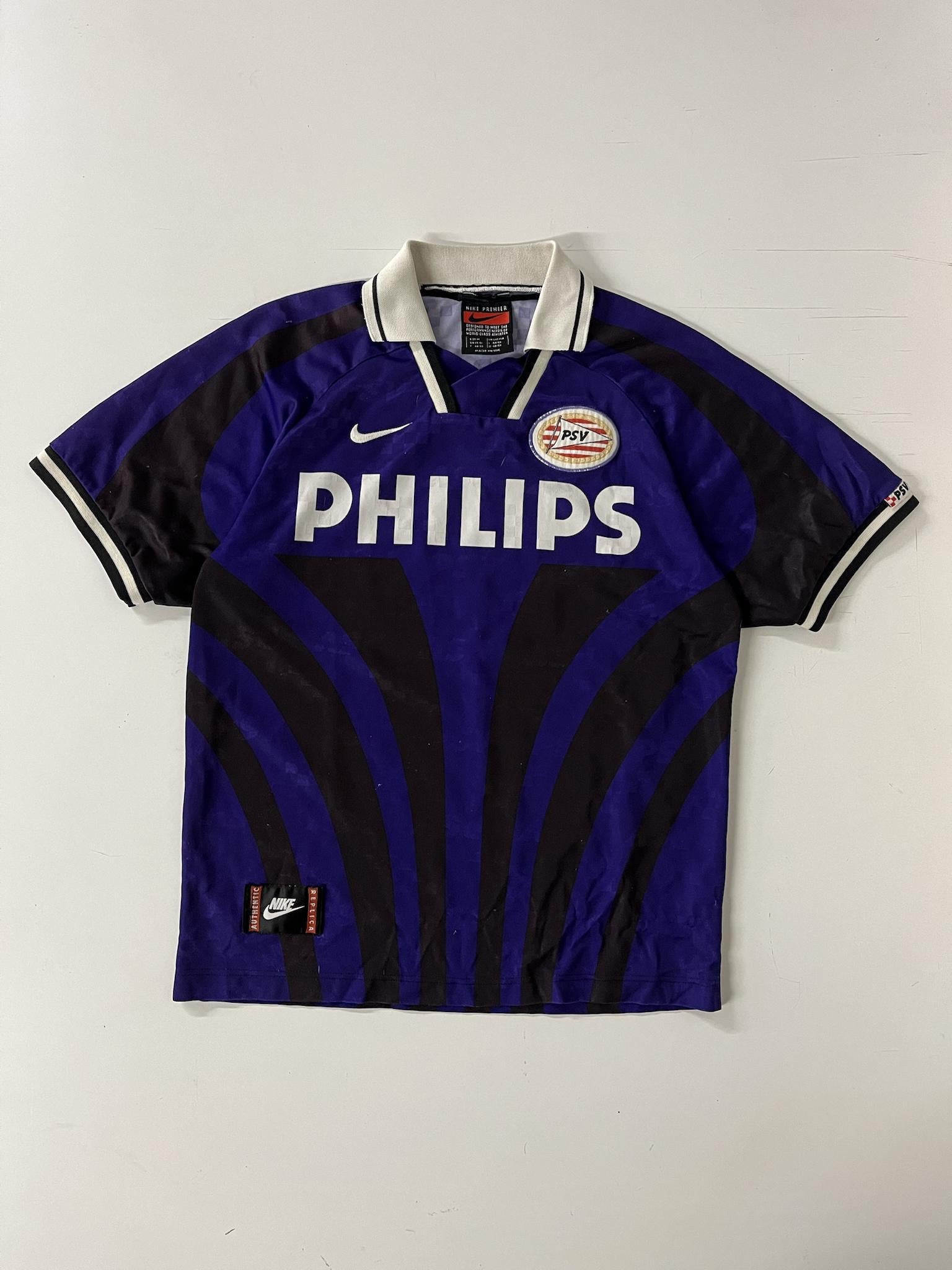96-97 PSV Eindhoven Away Kit – Chromatic