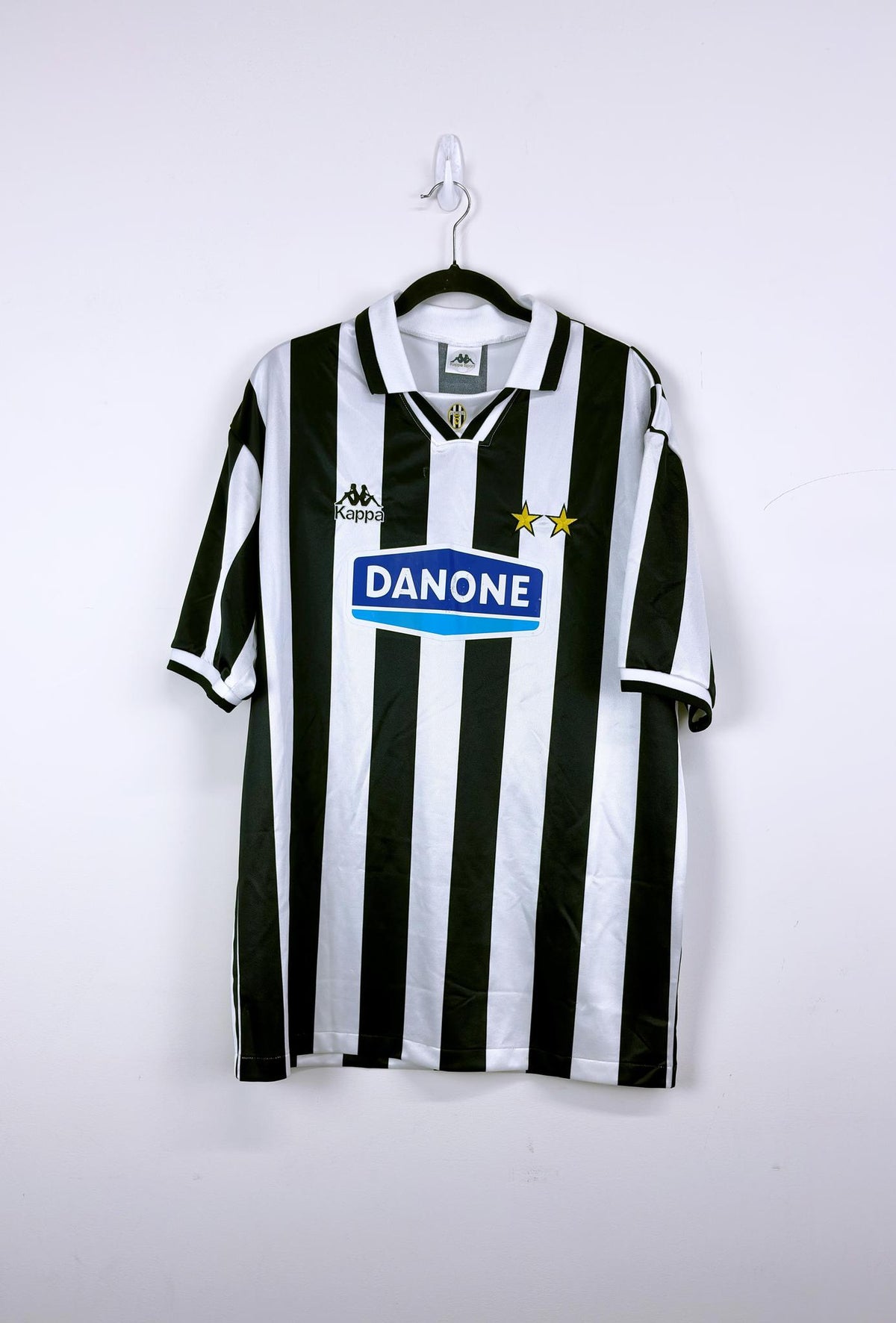 '94-95 Juventus Home Kit - '#17'