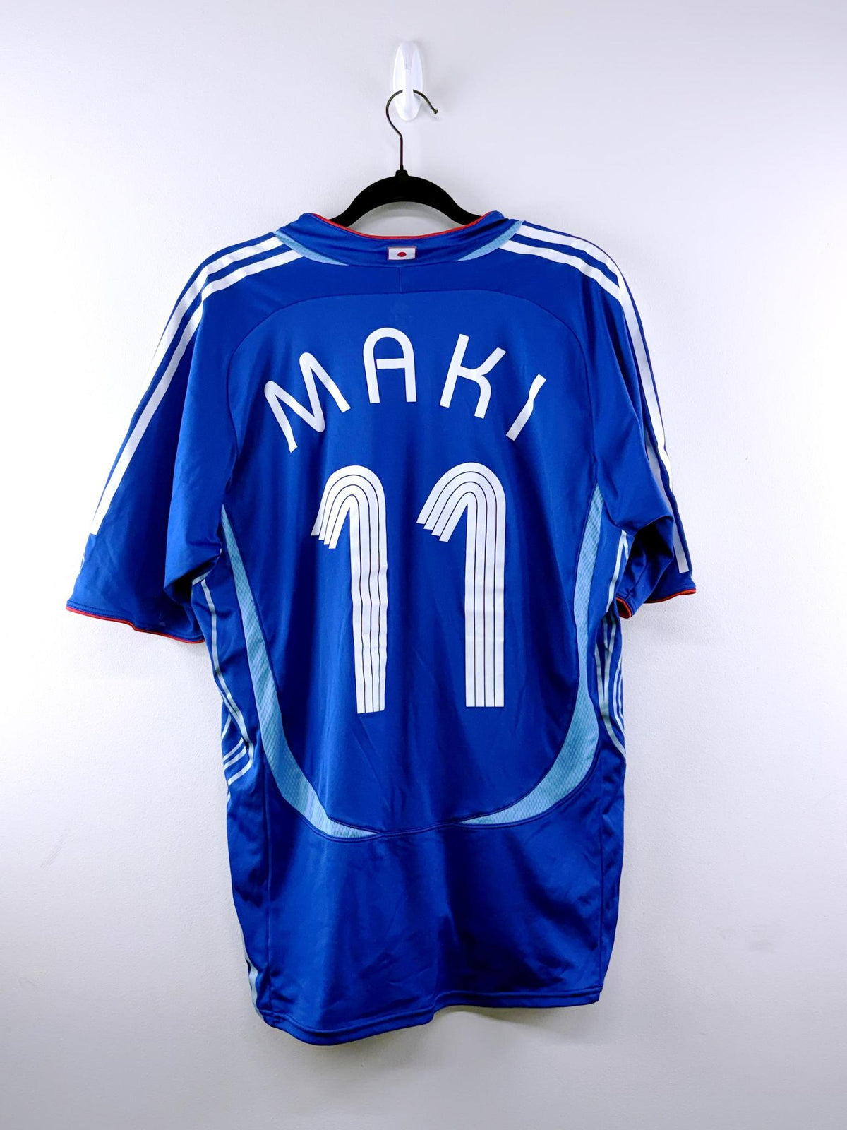 '06 Japan National Football Team Home Kit - 'Maki #11'