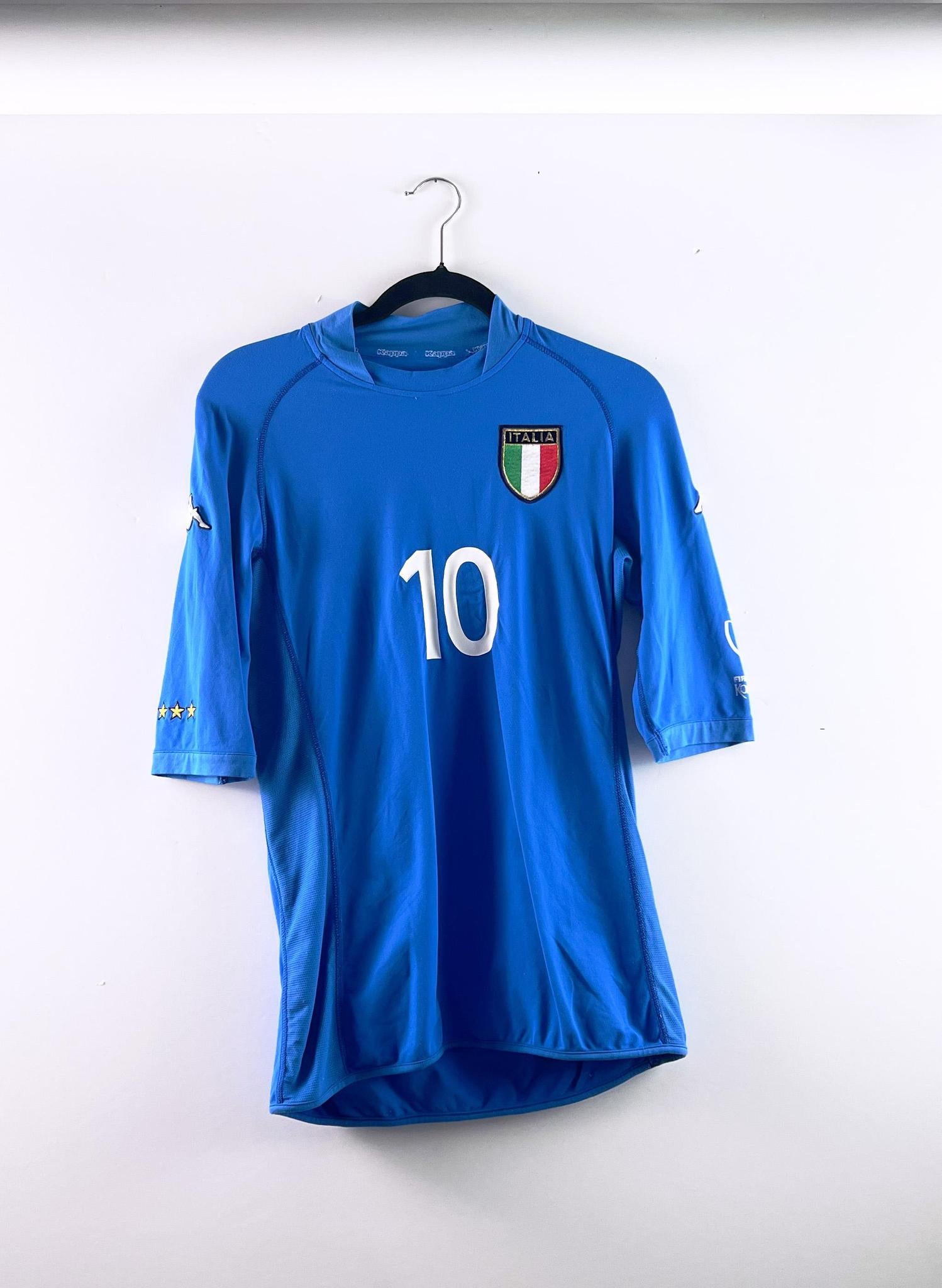 '02 Italy National Football Team Home Kit - 'Totti #10'