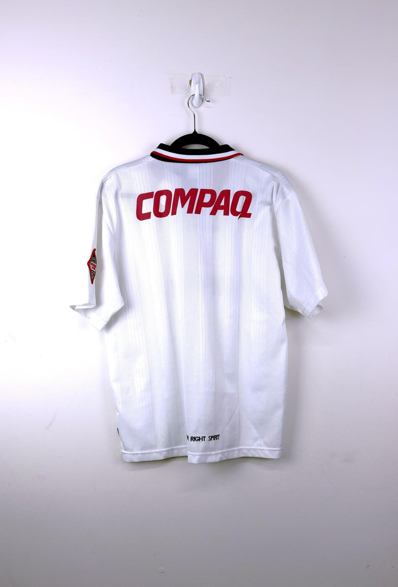 '97 Mitsubishi Urawa Away Kit