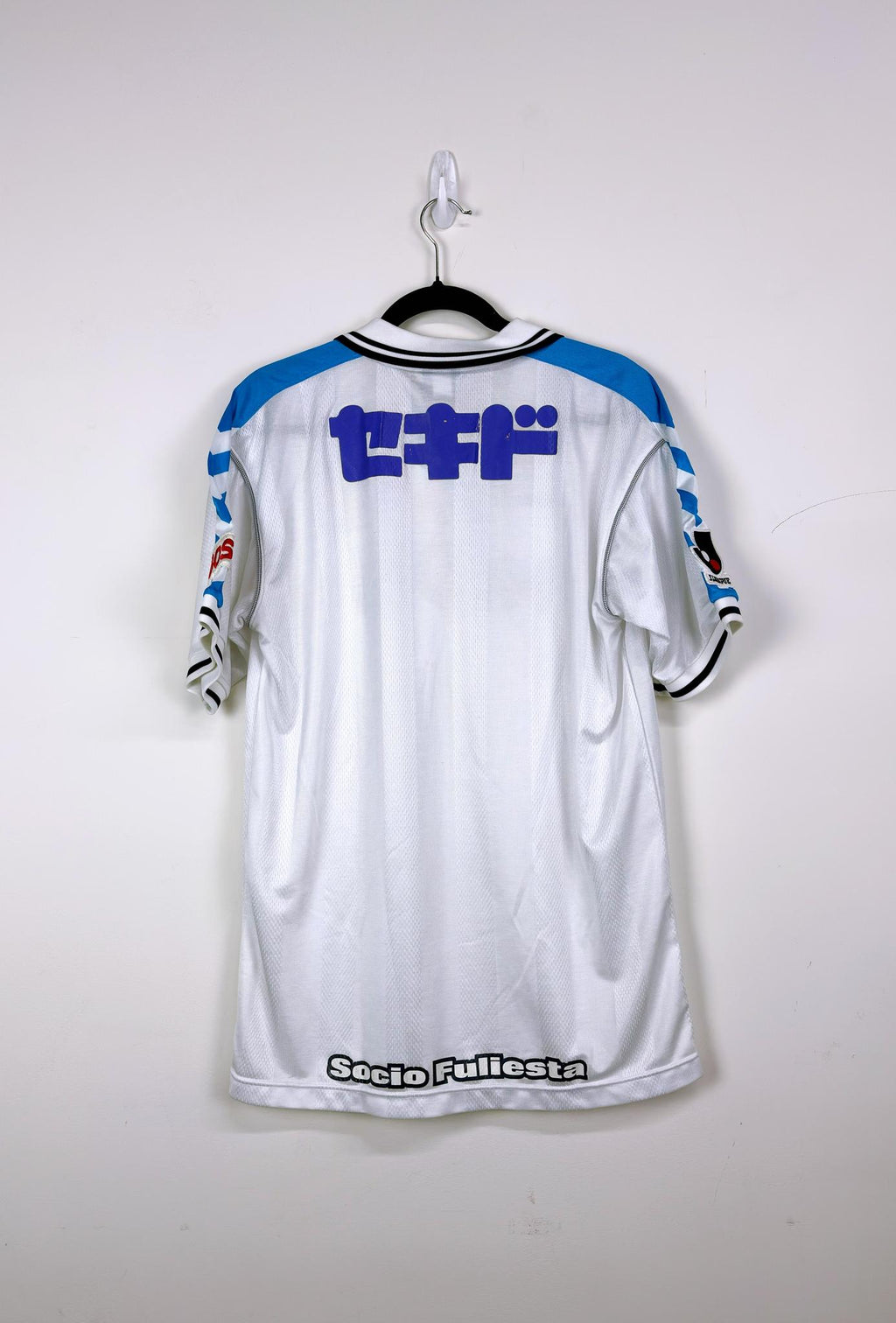 '01 Yokohama FC Home Kit