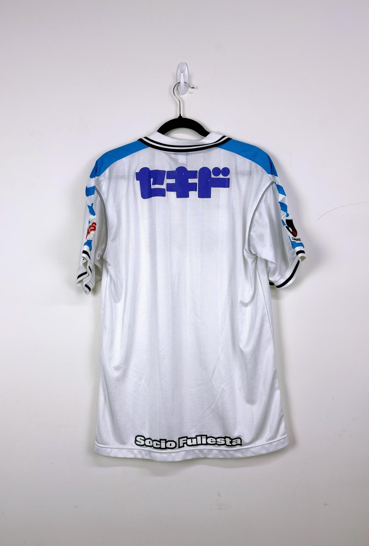 '01 Yokohama FC Home Kit