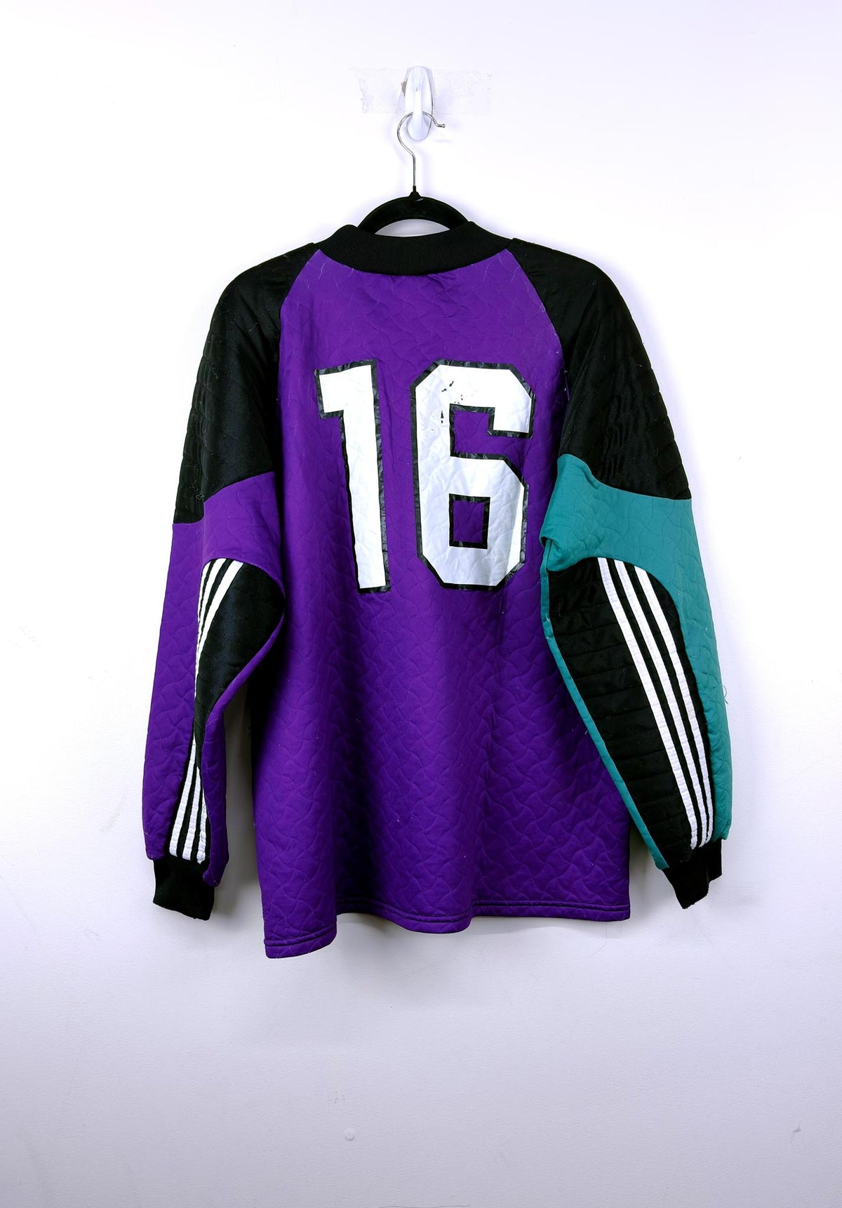 '94-95 Newcastle United Goalkeeper Kit (Vissel Kobe Patch) - '#16'