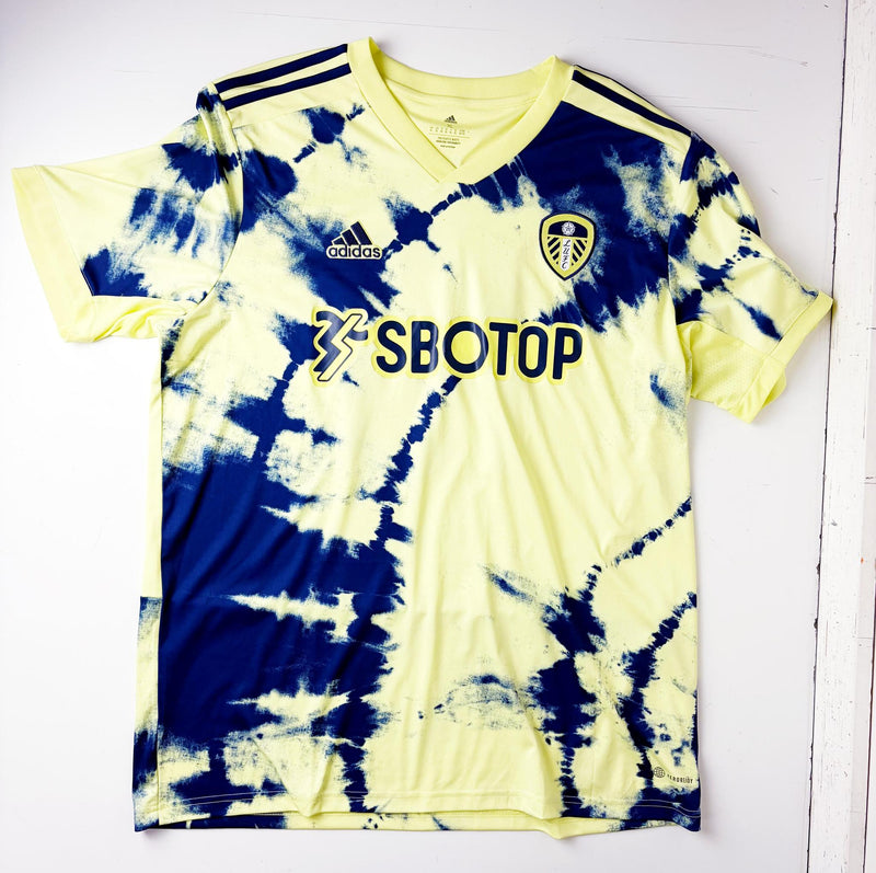 '22 Leeds United Away Kit - 'Rodrigo M. #9'
