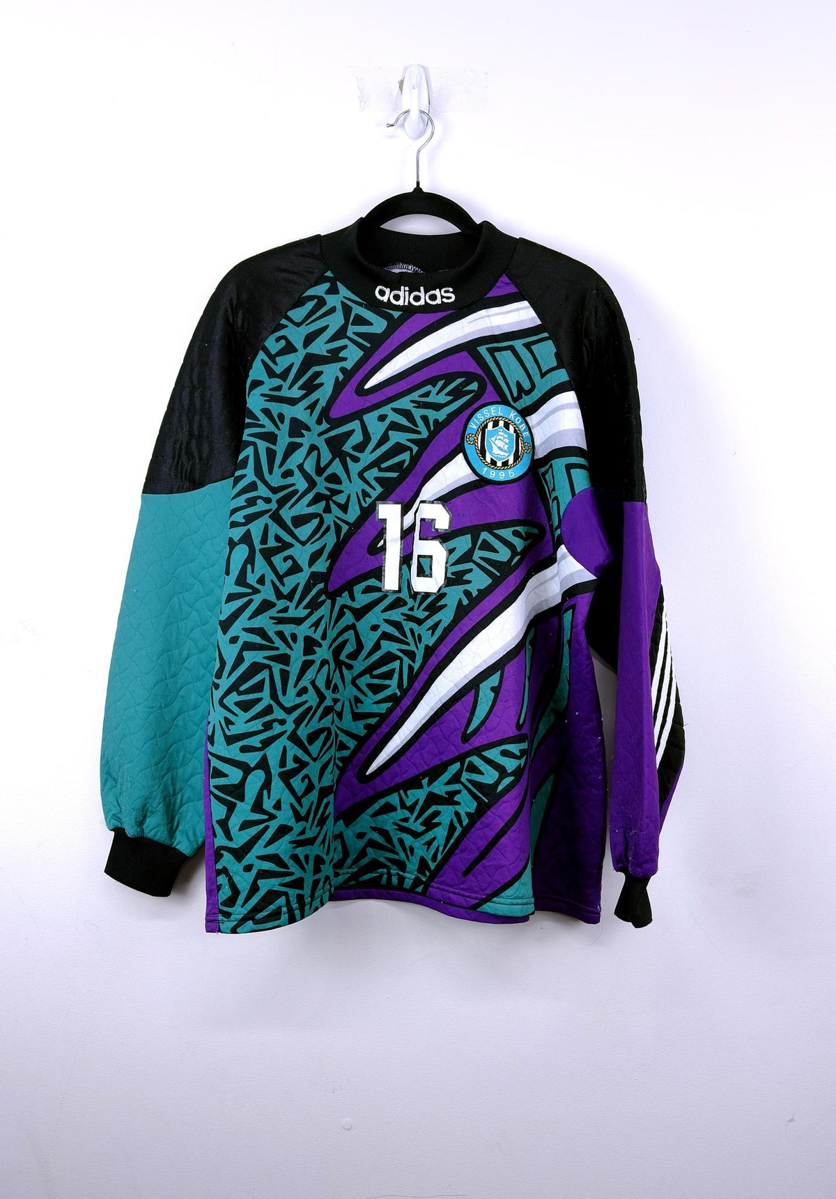 '94-95 Newcastle United Goalkeeper Kit (Vissel Kobe Patch) - '#16'