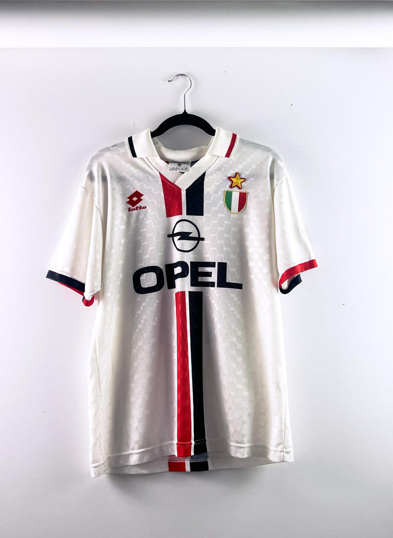 '95-96 AC Milan Away Kit - 'Baggio #18'