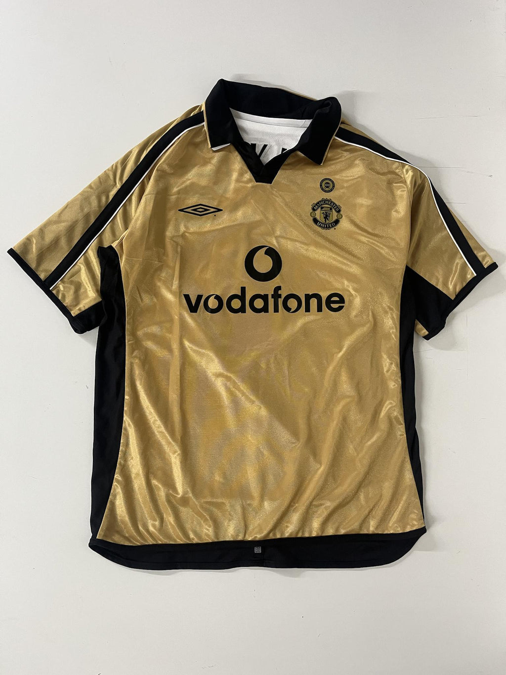'01-02 Manchester United 100th Anniversary Home Kit - 'Beckham #7'