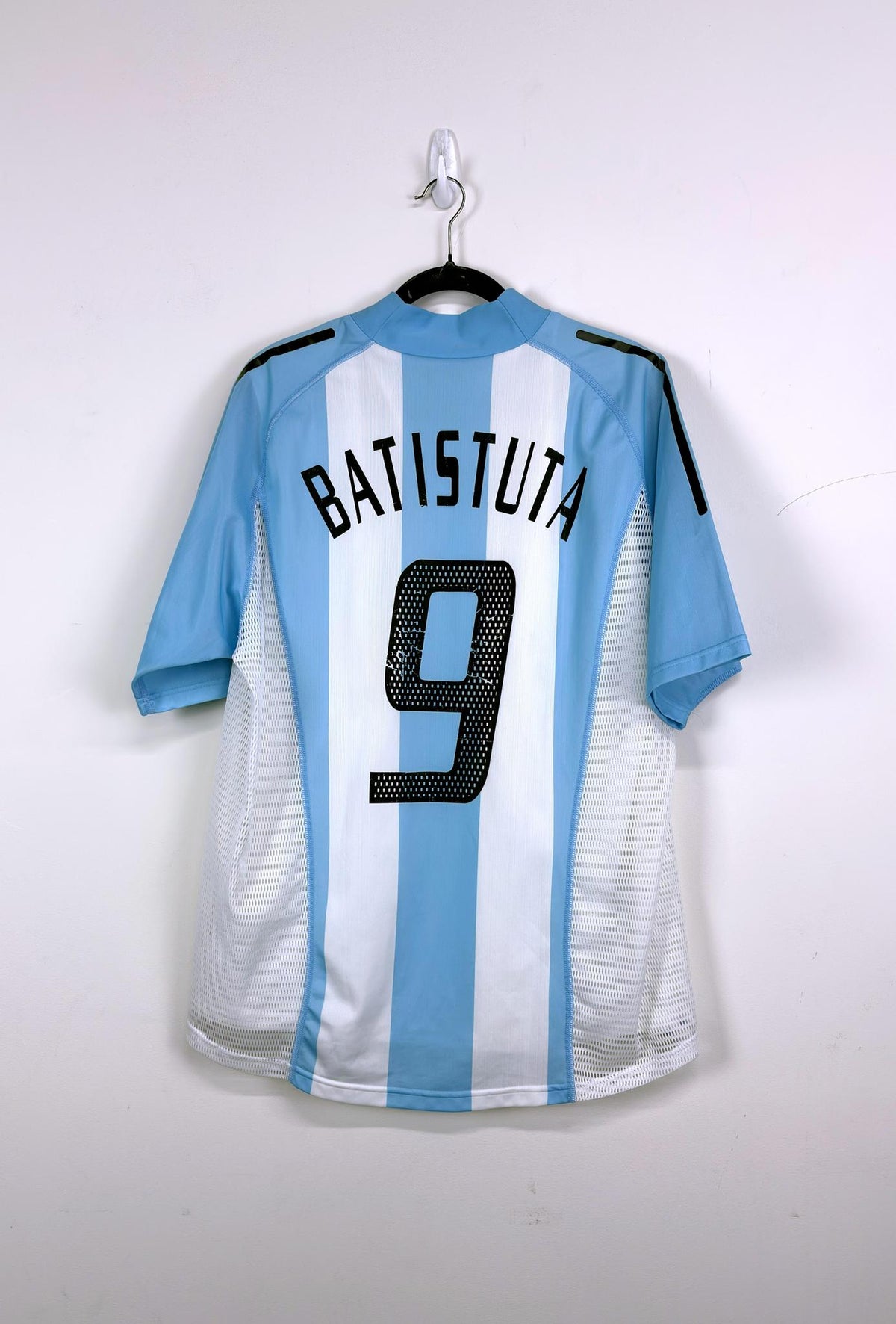 '02-04 Argentina National Football Home Kit - 'Bastistuta #9'