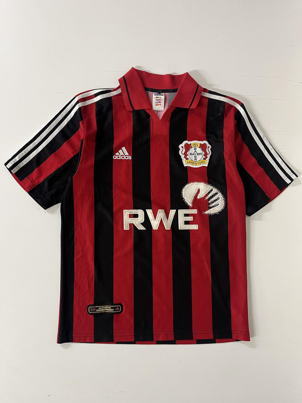 '01-02 Bayer Leverkusen Home Kit