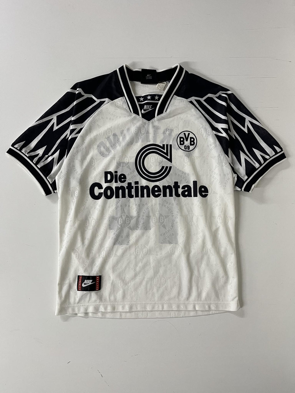 '94-95 Dortmund Away Kit - 'Herrlich #11'
