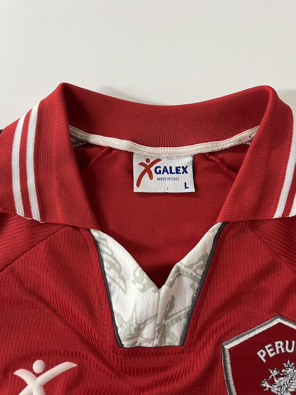 '99-00 Perugia Home Kit 0 'Nakata #7'