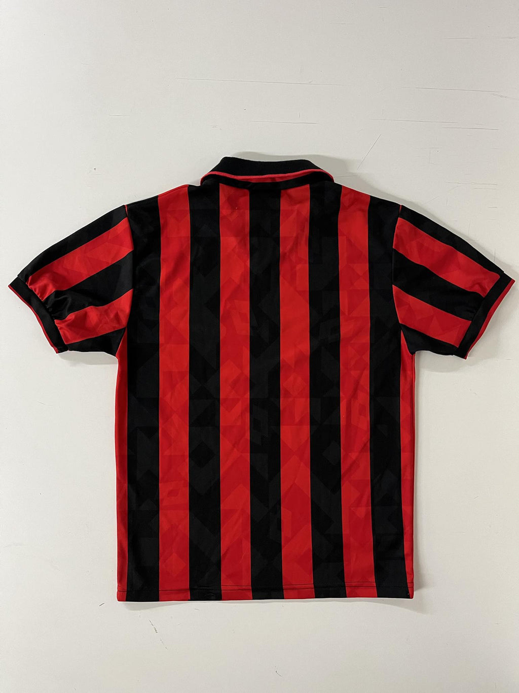 '94-95 AC Milan Home Kit