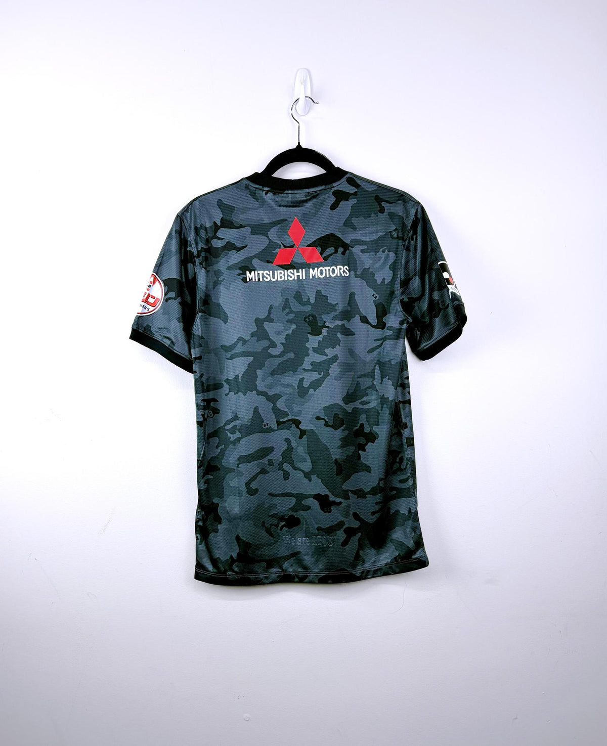 '14 Urawa Red Diamonds Third Kit