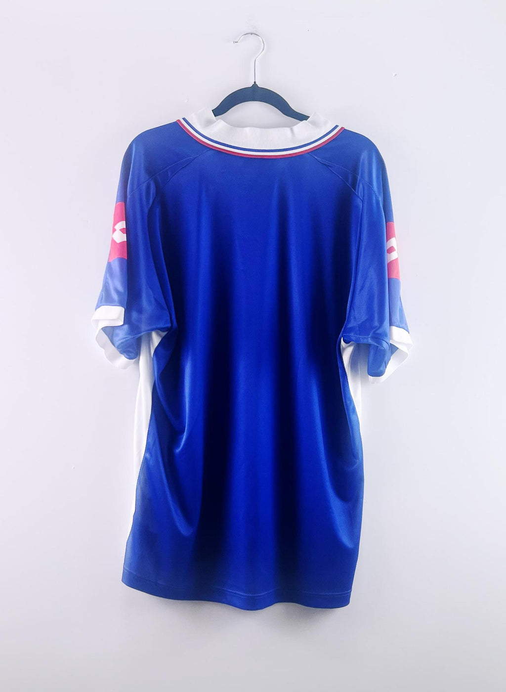 '02-03 Serbia and Montenegro Home Kit