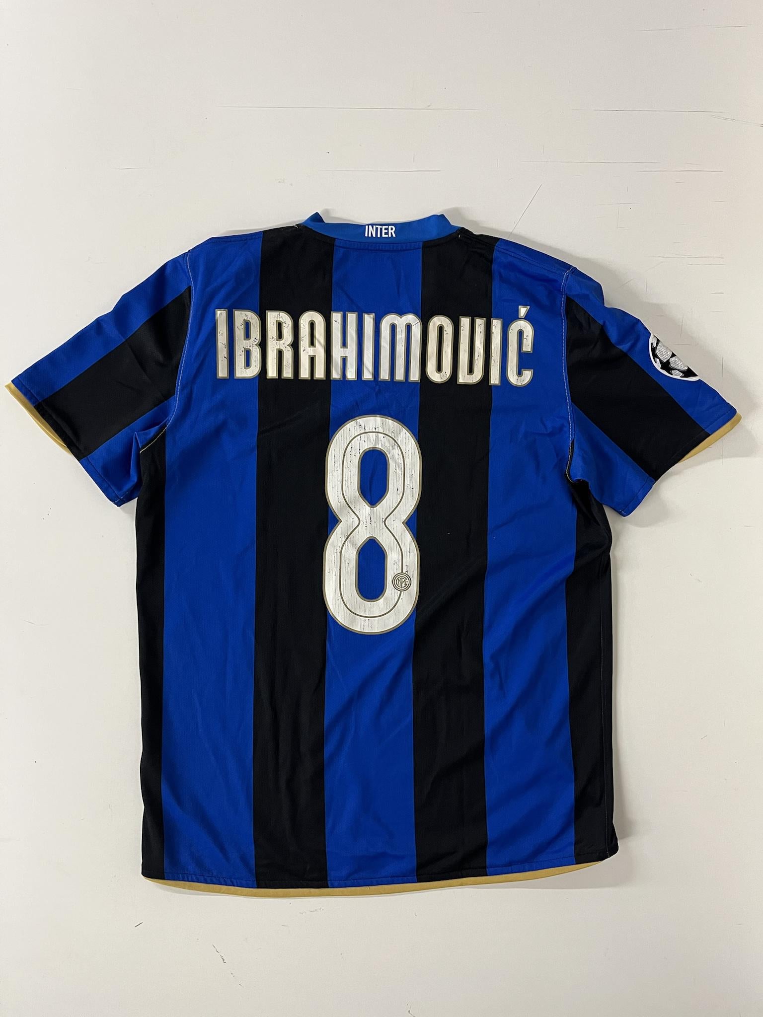 '08-09 FC Inter Milan Home Kit - 'Ibrahimovic #8'