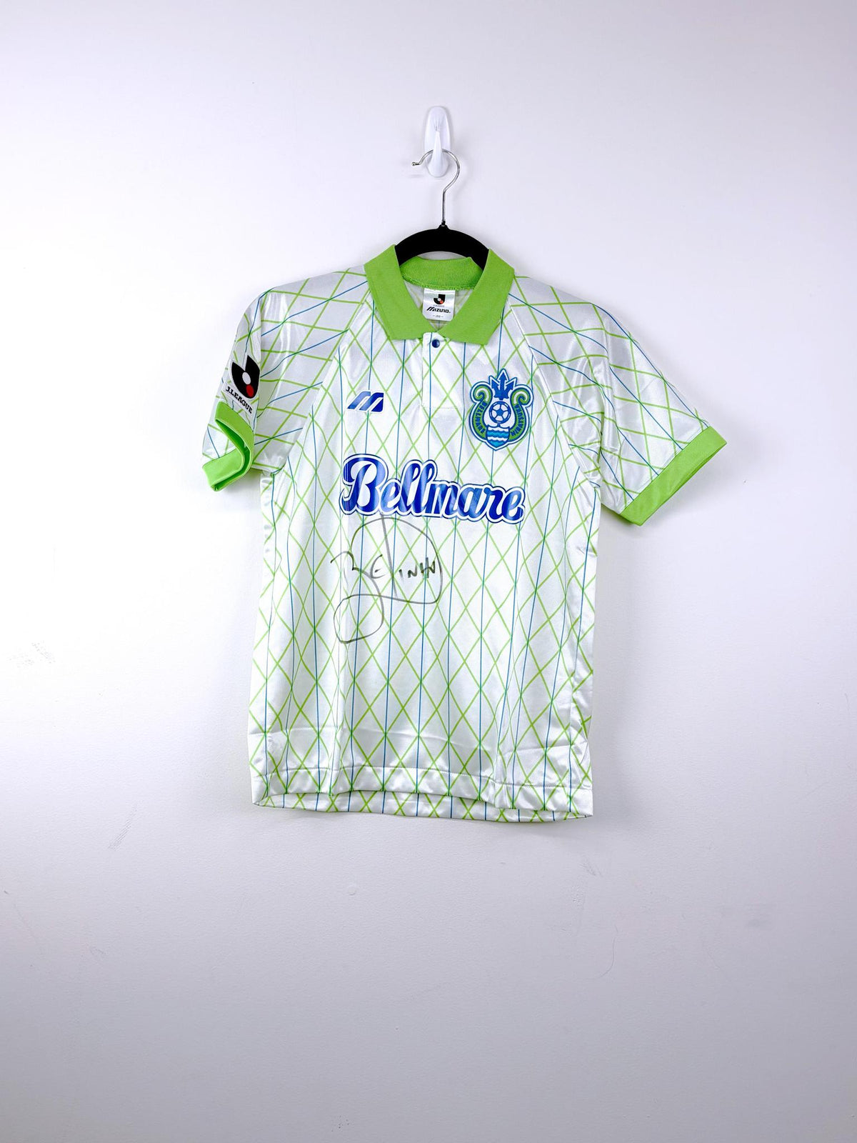 '96 Shonan Bellmare Away Kit