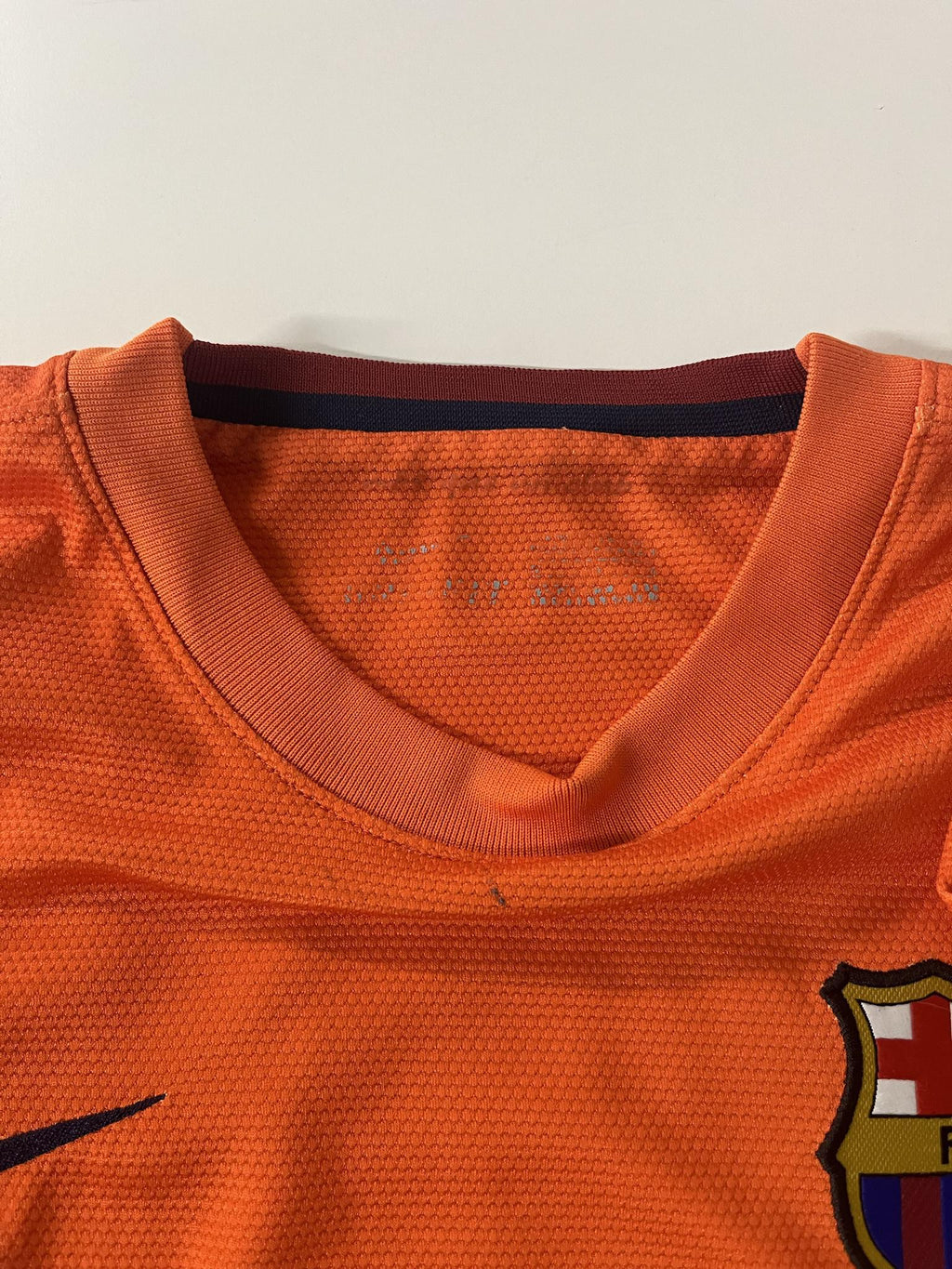 '12 FC Barcelona Away Kit - 'A. Iniesta #8'