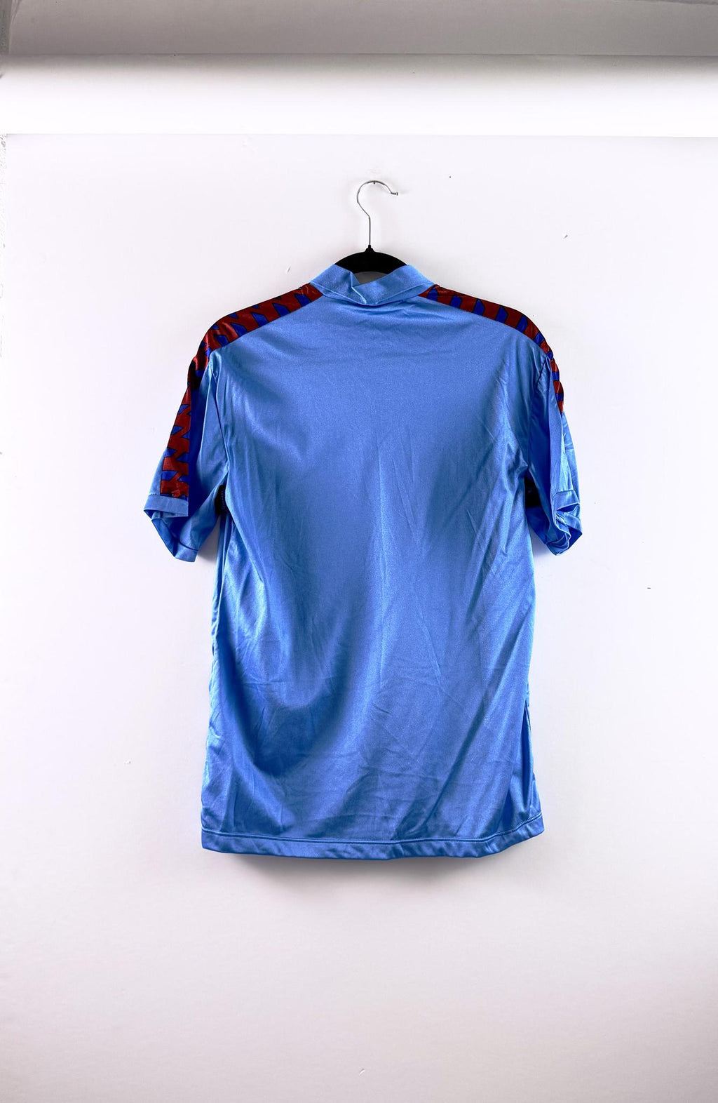 '85-86 FC Barcelona Away Kit