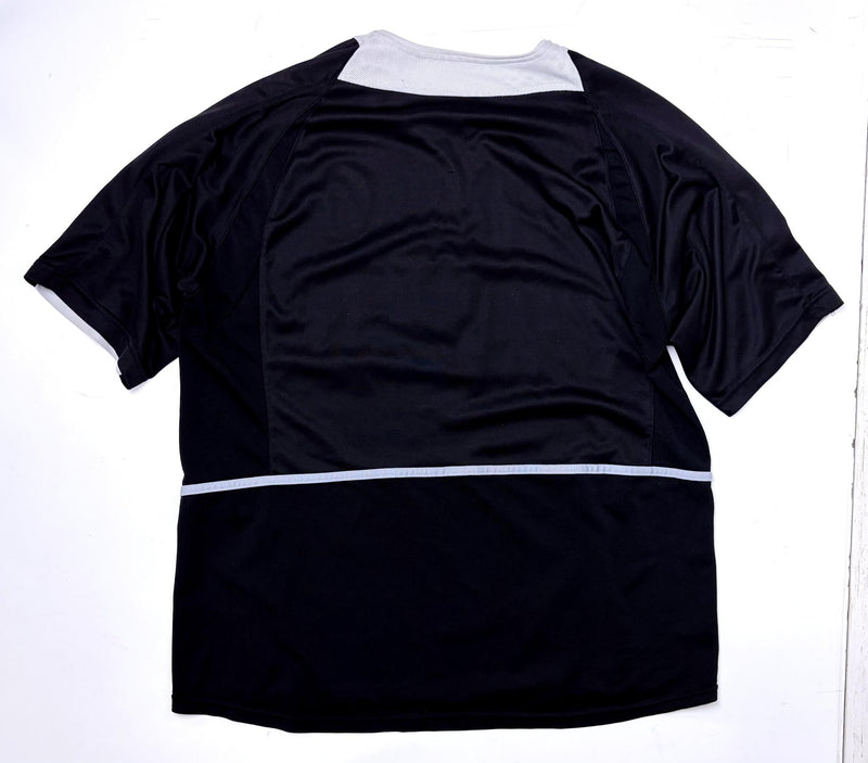 '02-04 Manchester United Goalkeeper Kit