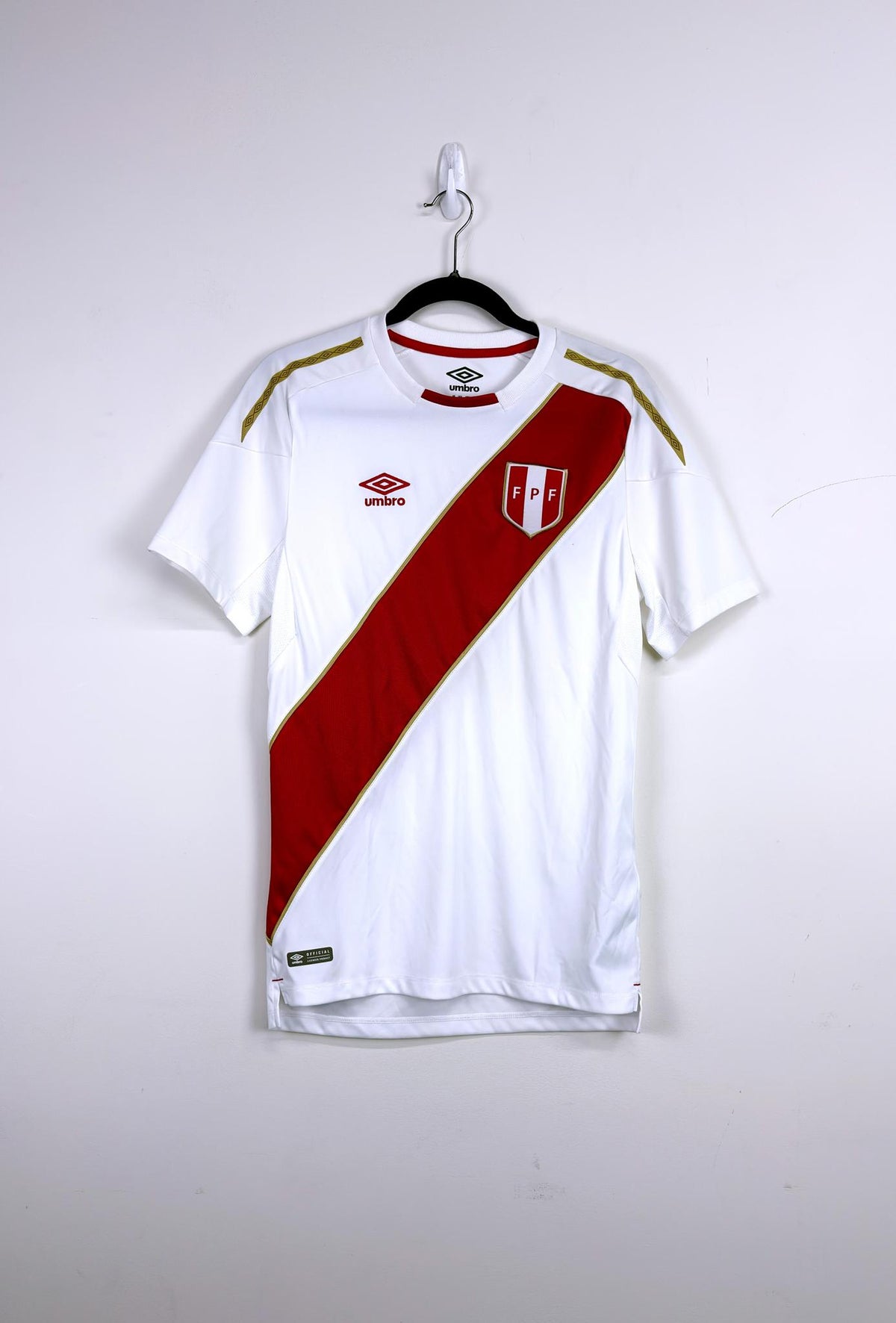 '11 Peru National Football Team Home Kit
