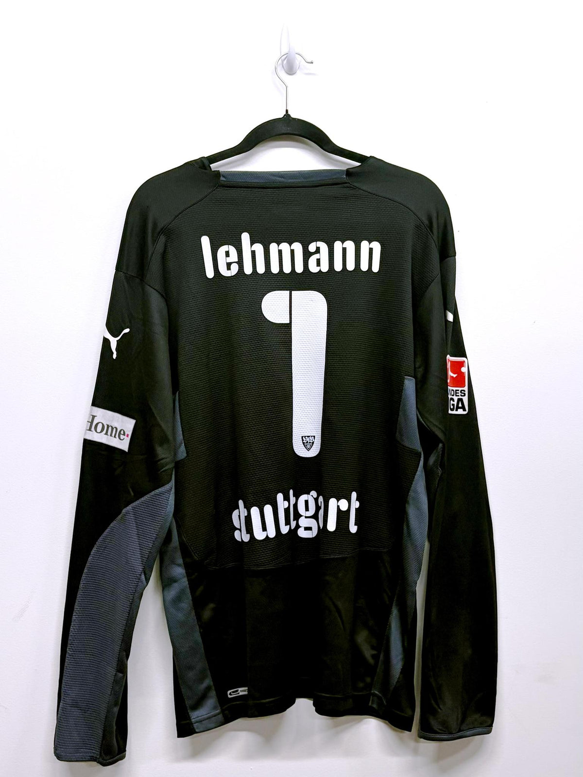 '08-09 VfB Stuttgart Goalkeeper Kit - 'Lehmann #1'