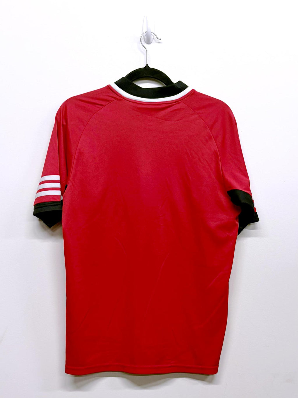 '01-02 VfB Stuttgart Away Kit
