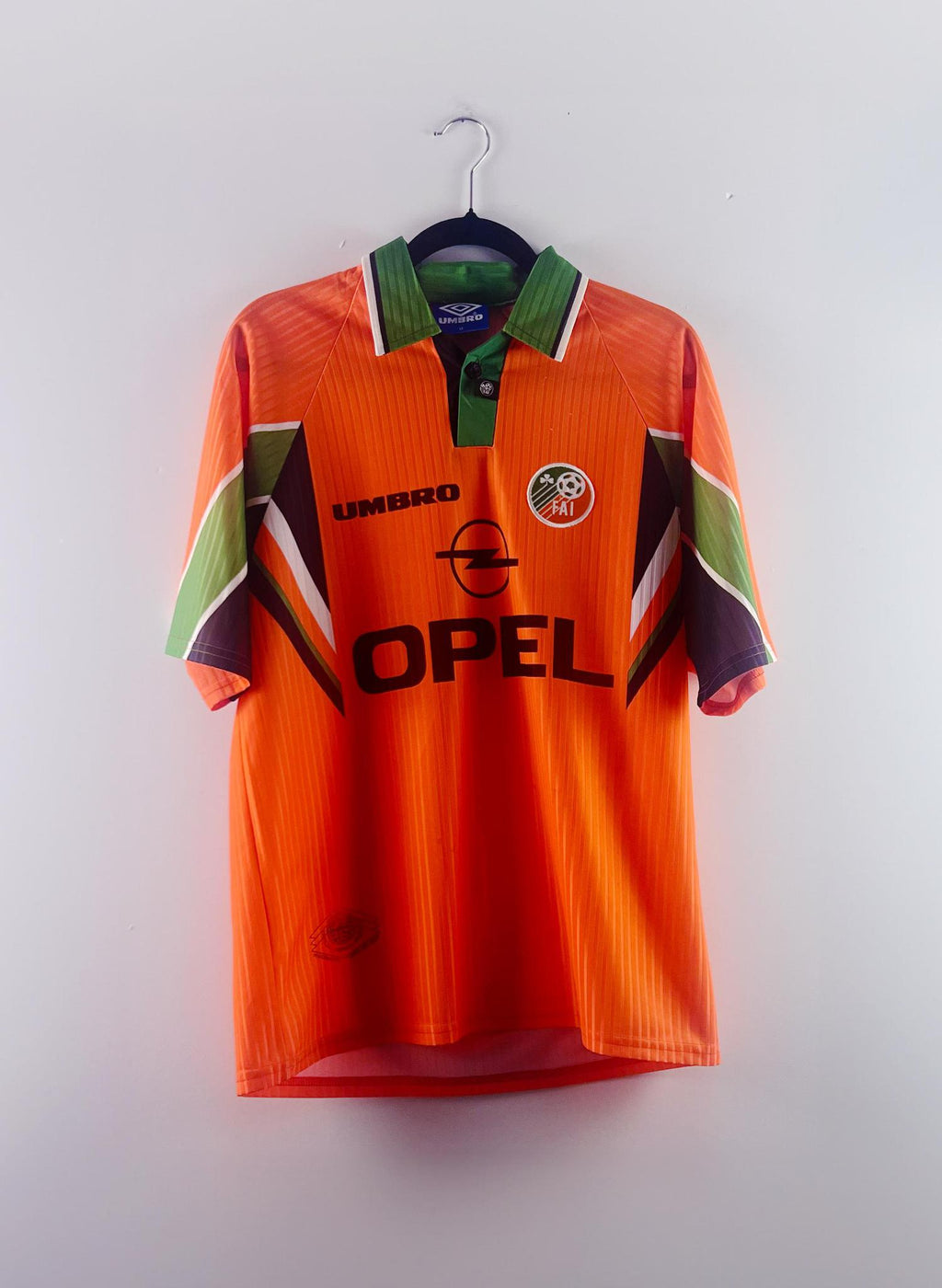 '97-98 Ireland National Football Team Away Kit