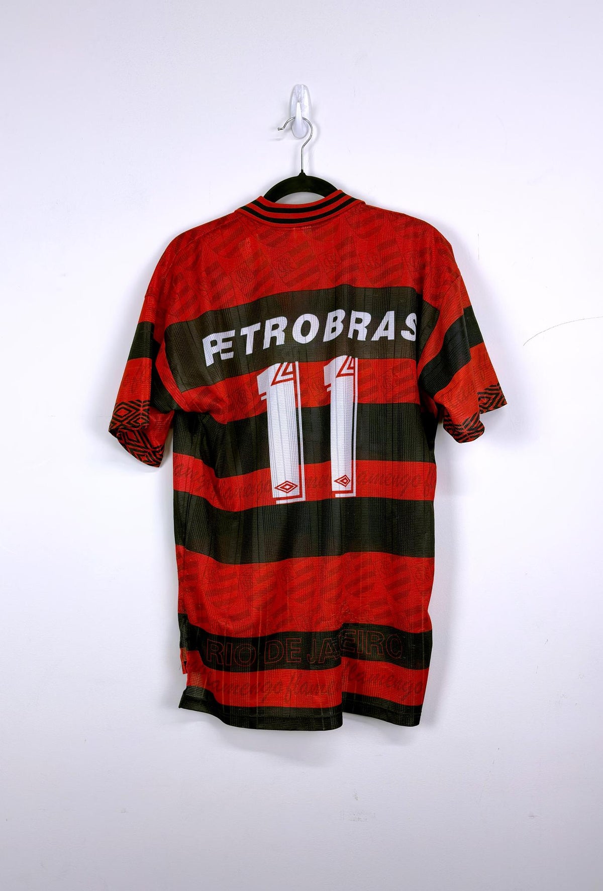 '95-96 CR Flamengo Home Kit - '#11'