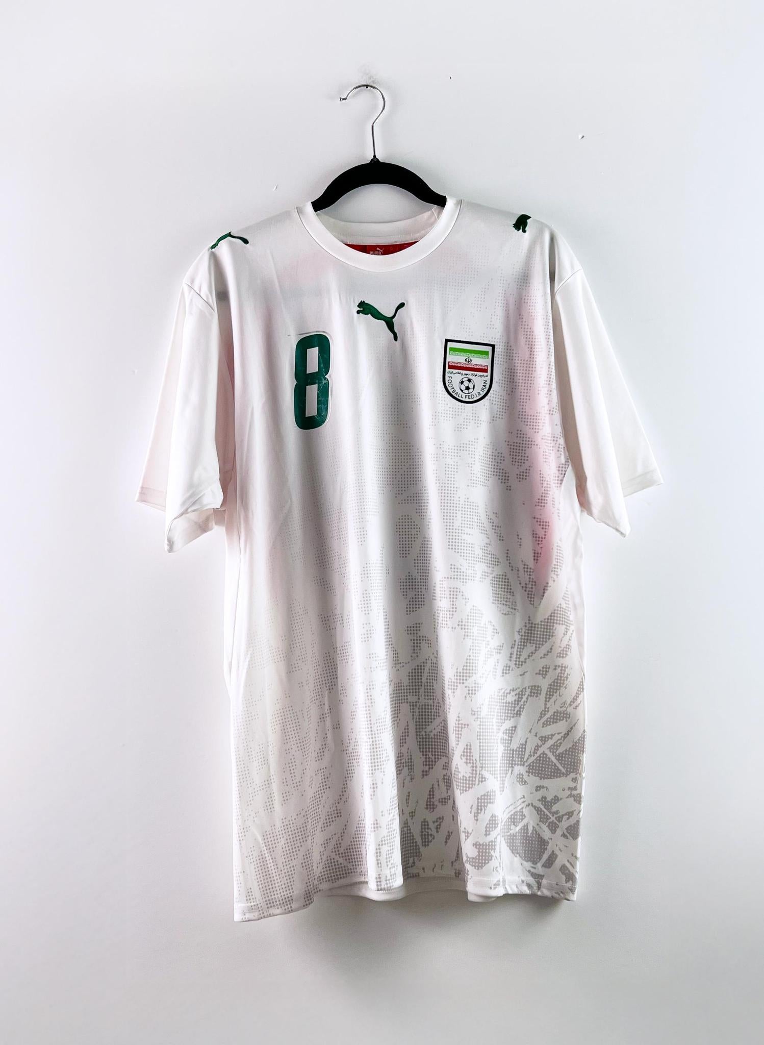 '06 Iran National Football Team Home Kit - 'Karimi #5'