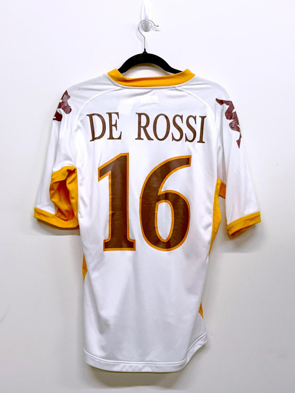 '08 AS Roma Away Kit - 'De Rossi #16'