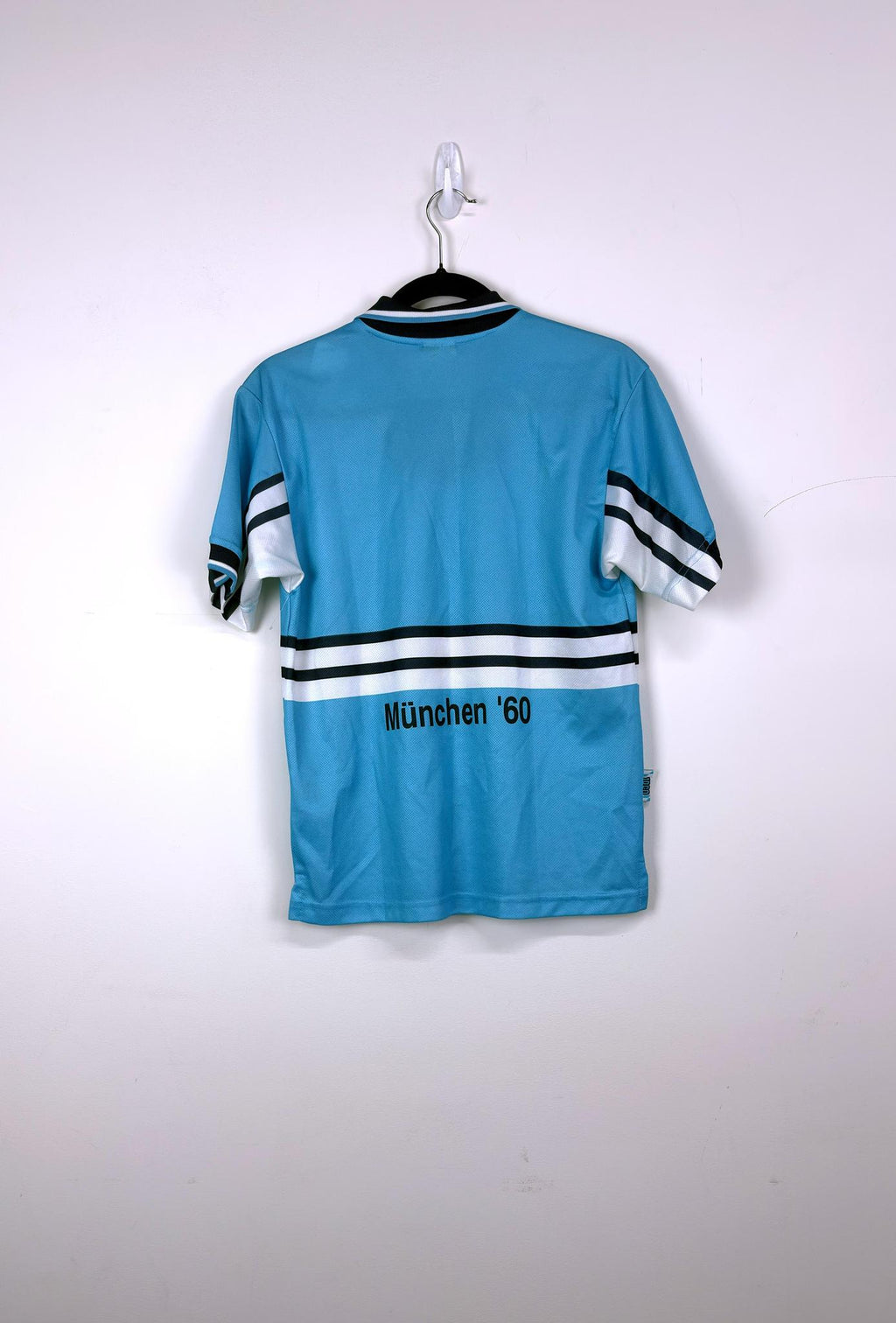 '97-98 TSV 1860 Munich Home Kit