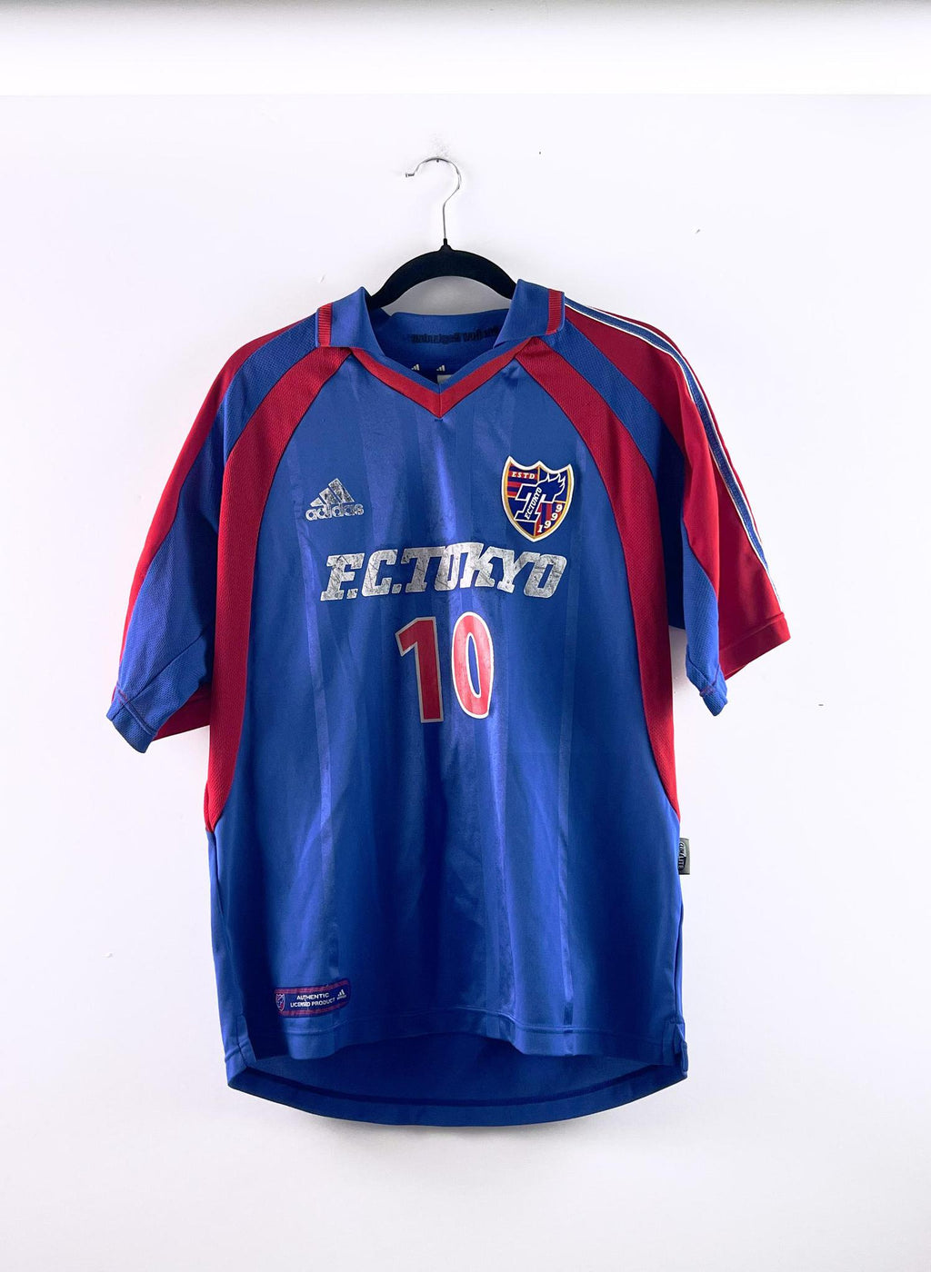 '06 FC Tokyo  Home Kit - '#10'