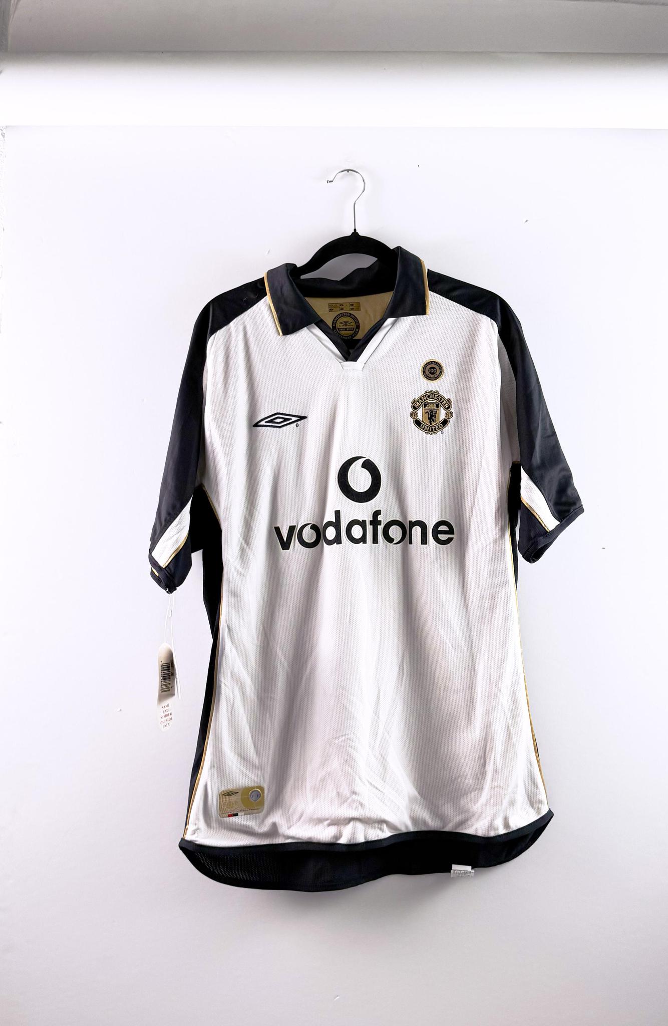 '01-02 Manchester United 3rd Kit - 'Beckham #7'